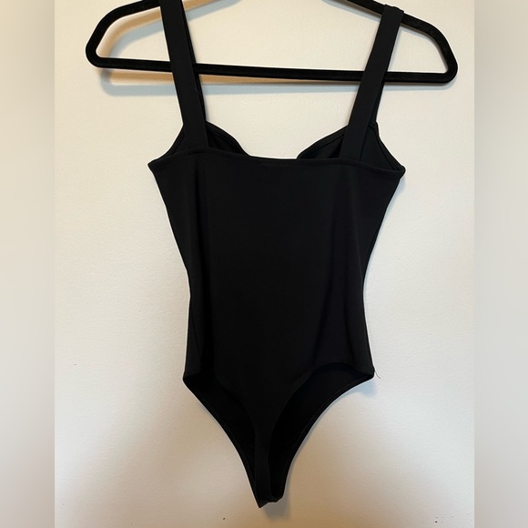 Babaton Bodysuit - Picture 2 of 3